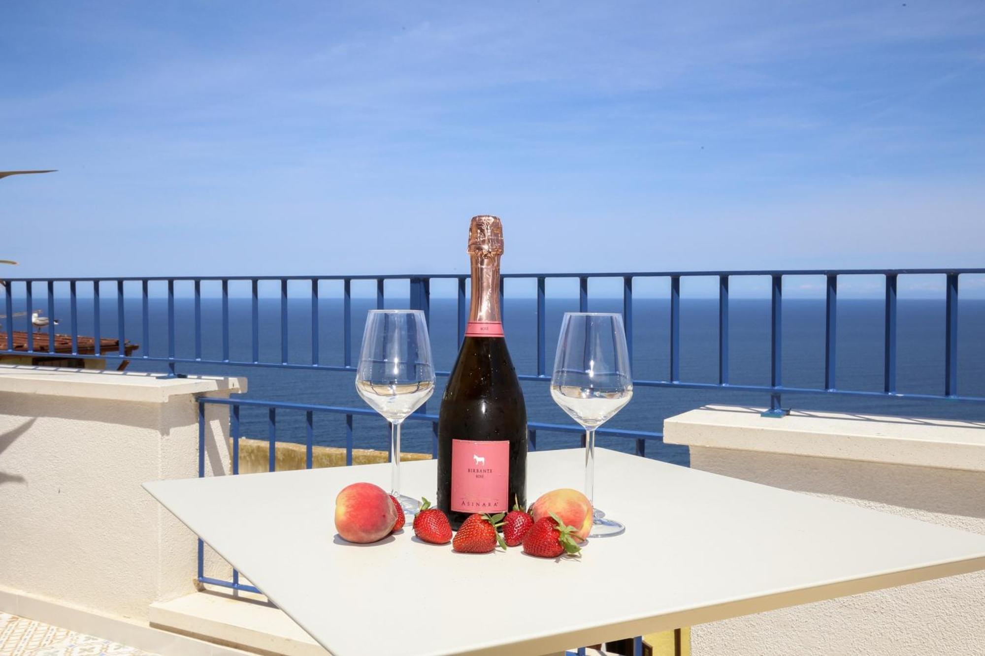 B&B Domos Mi & Ro Castelsardo Eksteriør bilde